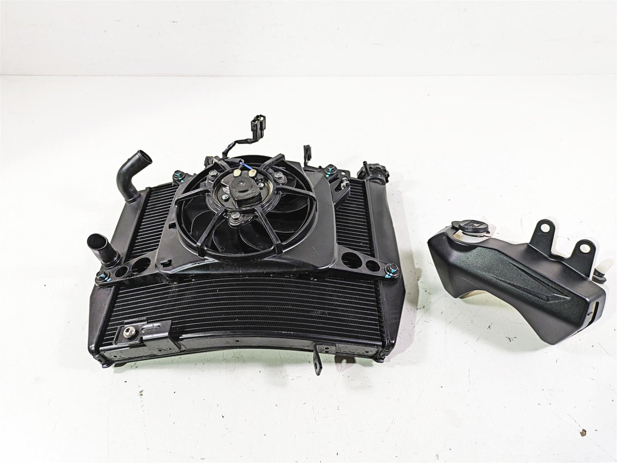 2023 Triumph Street Triple 765 RS Radiator Fan Reservoir Set -Read T2101157 {{ shop.shopifyCountryName }} - Mototech271