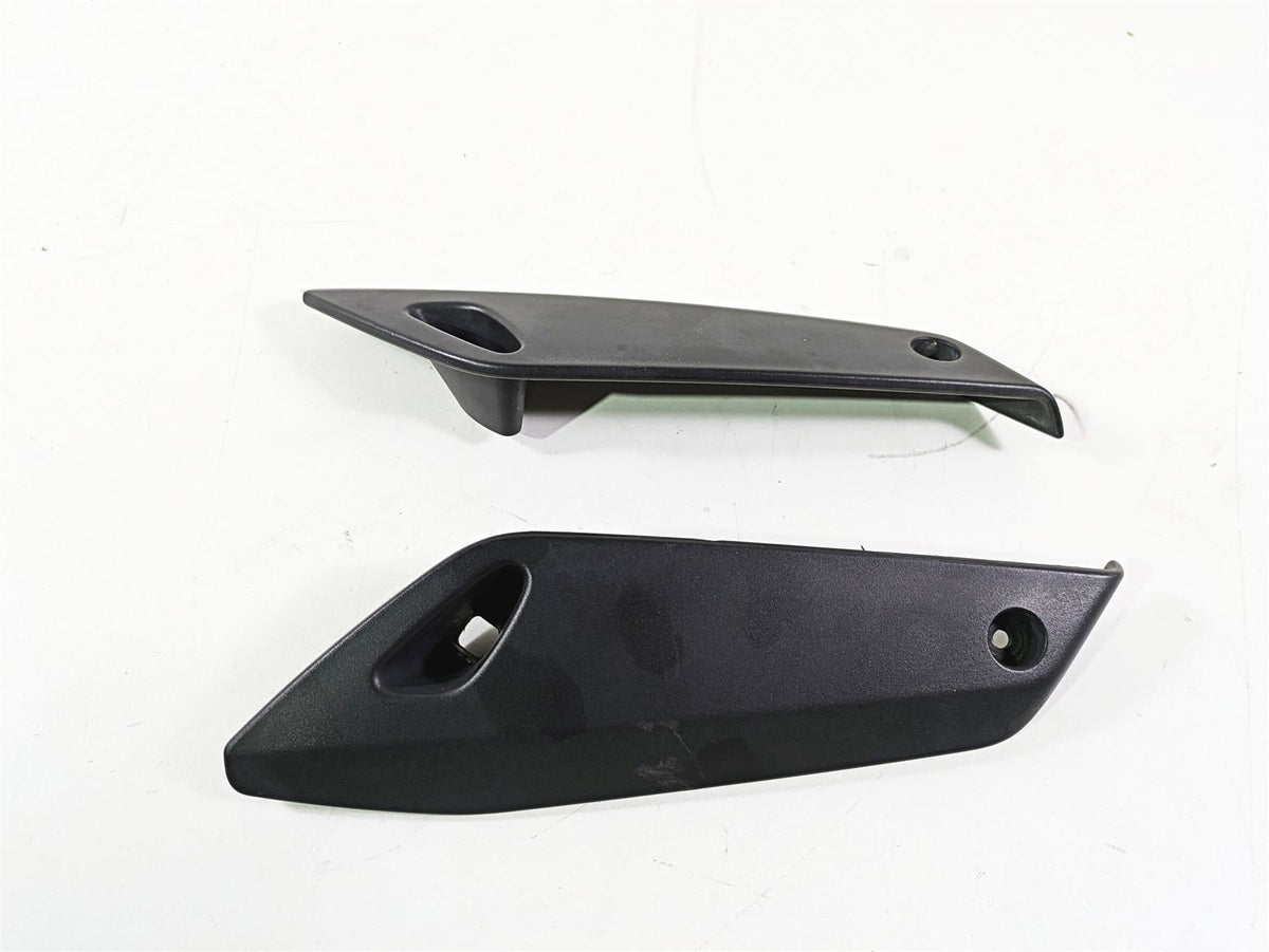 2012 BMW R1200R K27 Front Fender Wind Deflector Side Covers 46618520048 {{ shop.shopifyCountryName }} - Mototech271