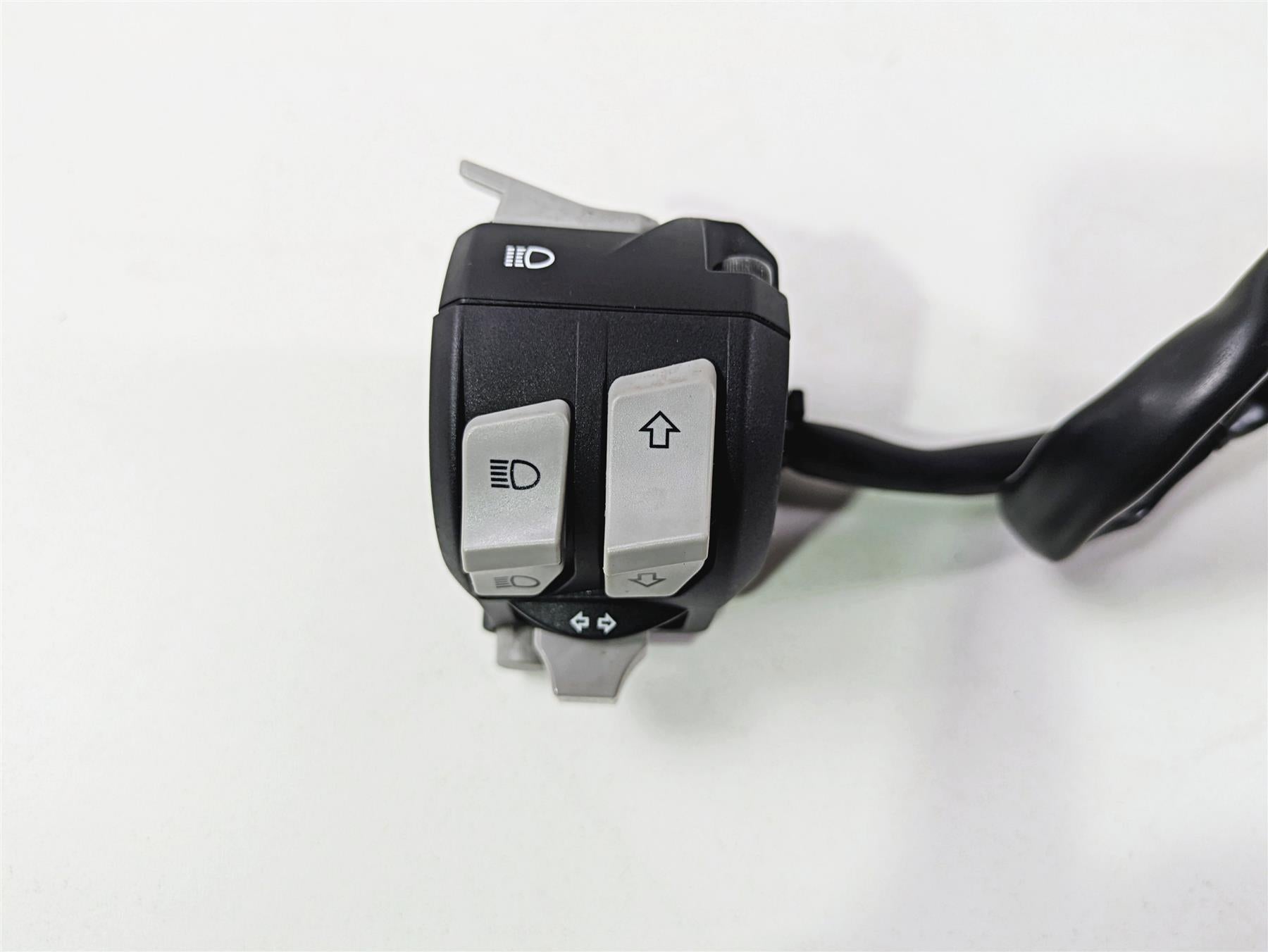 2022 Ducati Hypermotard 950 Left Hand Control Switch Light Horn Mode 65110281C {{ shop.shopifyCountryName }} - Mototech271