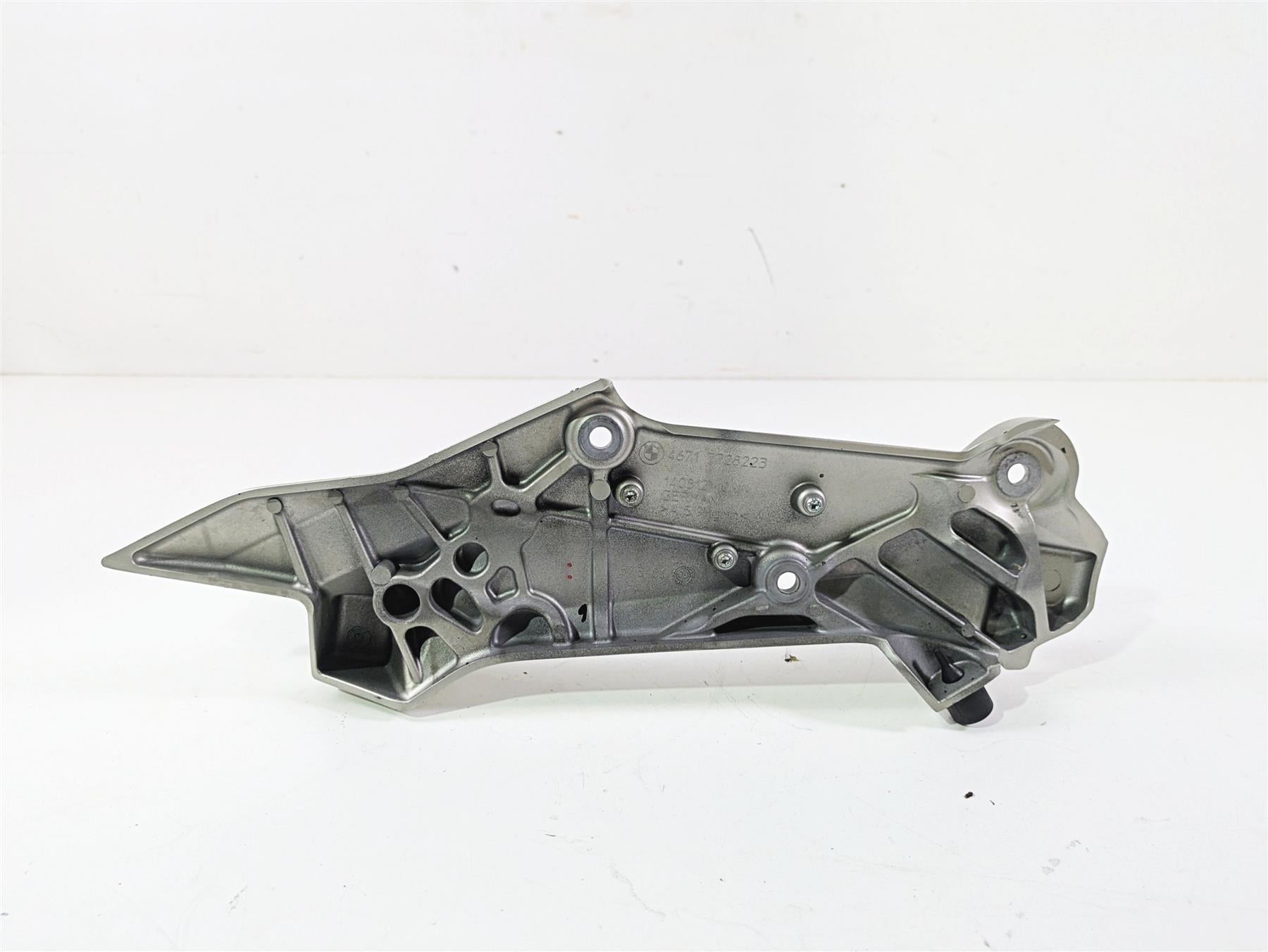 2014 BMW K1600 GTL K48 Left Footpeg Foot Peg Mount 46717728223 46718549079 {{ shop.shopifyCountryName }} - Mototech271