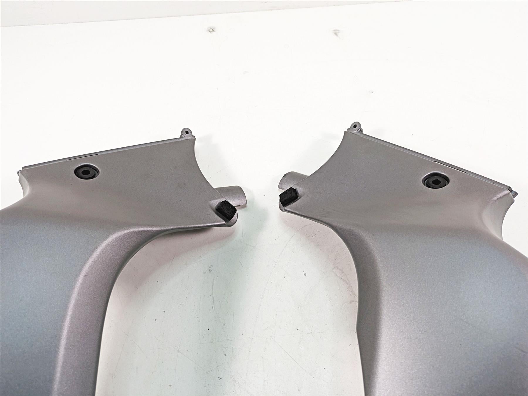 2016 Suzuki M109R VZR1800 Radiator Fairing Cover Cowl Set - Read 47561-48G0 {{ shop.shopifyCountryName }} - Mototech271