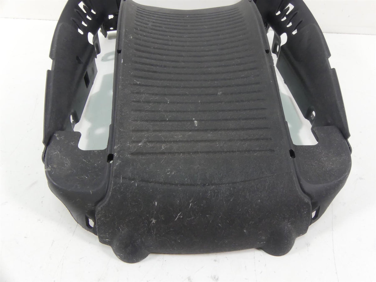 2006 Harley VRSCD Night V Rod Radiator Cooler Center Cover Fairing 26788-01A {{ shop.shopifyCountryName }} - Mototech271