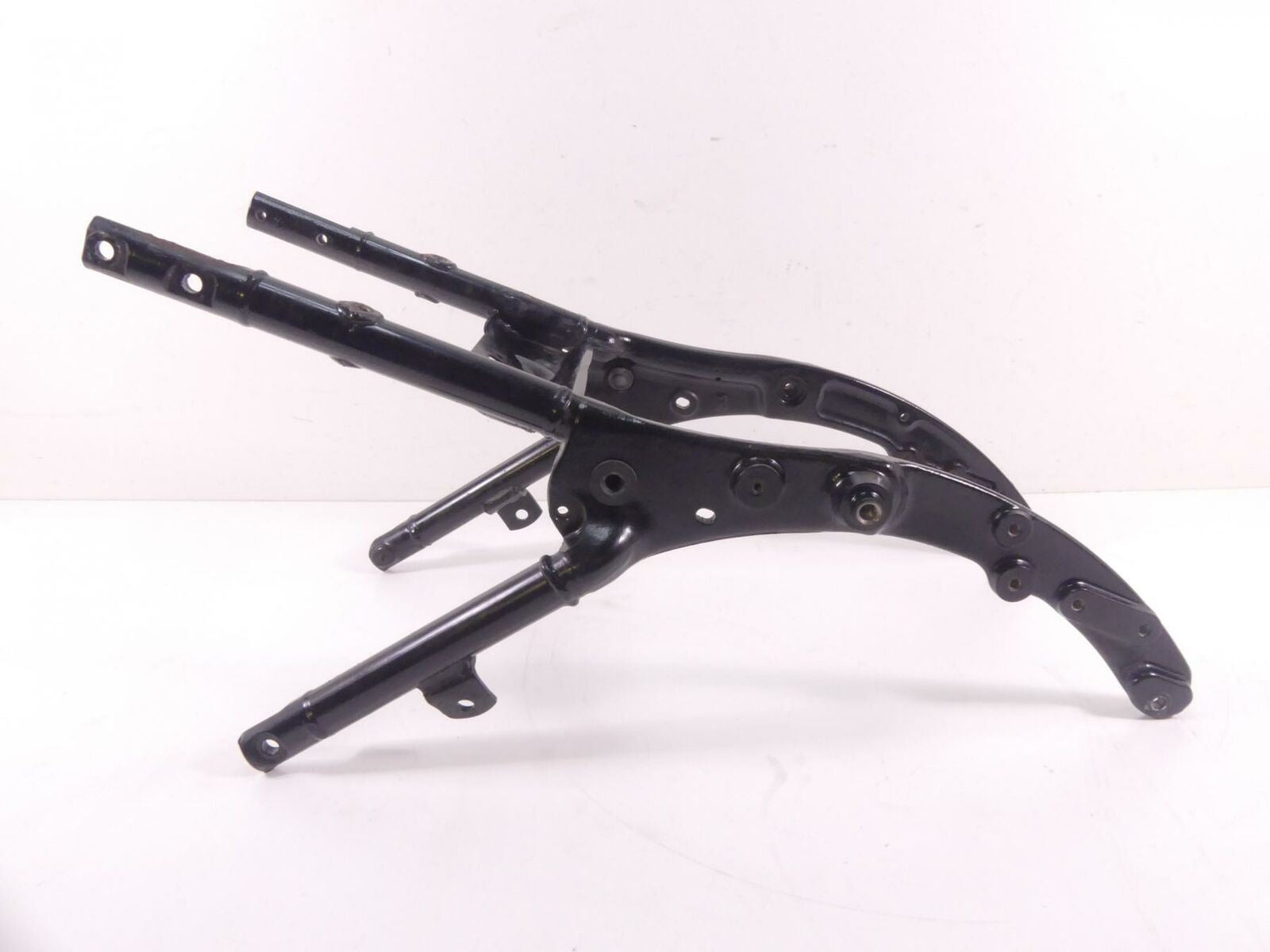 2009 Harley Touring FLHTCU Electra Glide Rear Subframe Sub Frame 48079-09BHP {{ shop.shopifyCountryName }} - Mototech271