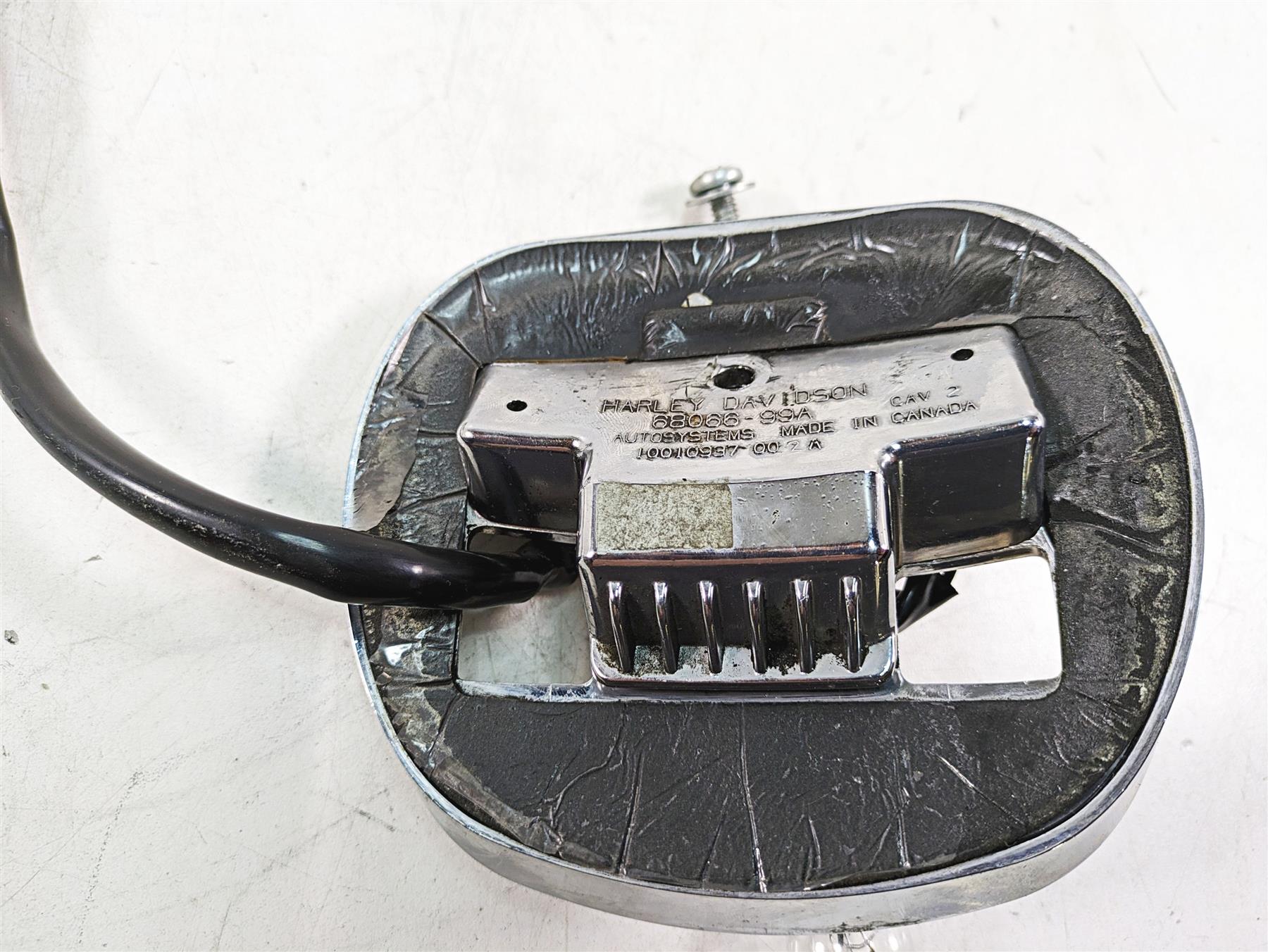2007 Harley Sportster XL1200 C Tail Light Base + Wiring - For Parts 68066-99A {{ shop.shopifyCountryName }} - Mototech271