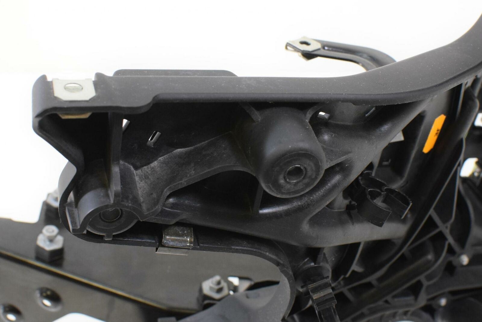2008 BMW K1200GT K1200 GT K44 Front Carrier Stay Subframe 46637685014 {{ shop.shopifyCountryName }} - Mototech271