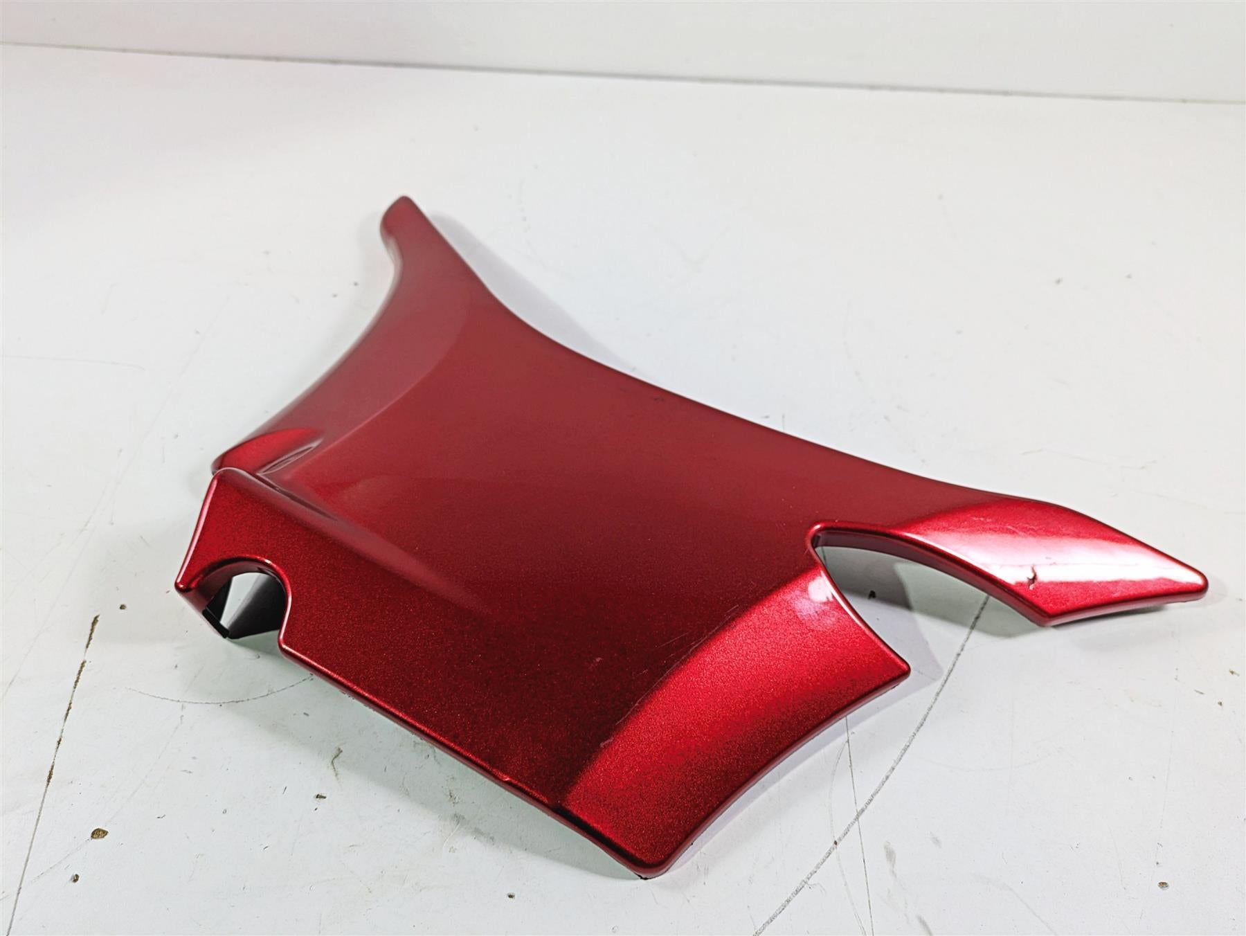 2019 Indian Chieftain Limited Left Upper Side Cover Fairing Ruby Red 5455671 {{ shop.shopifyCountryName }} - Mototech271