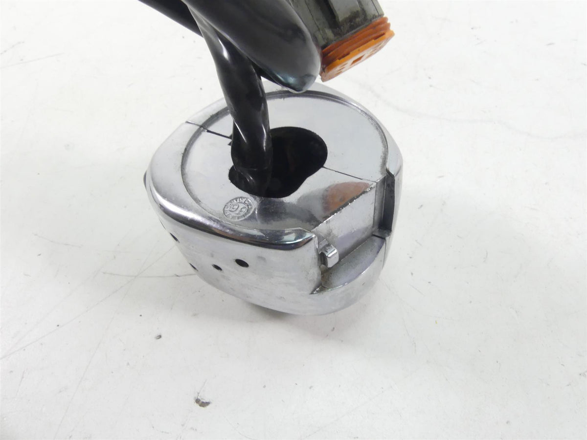 2000 Harley Dyna FXR4 CVO Super Glide Hand Control Switch Grip Set 71682-06 {{ shop.shopifyCountryName }} - Mototech271