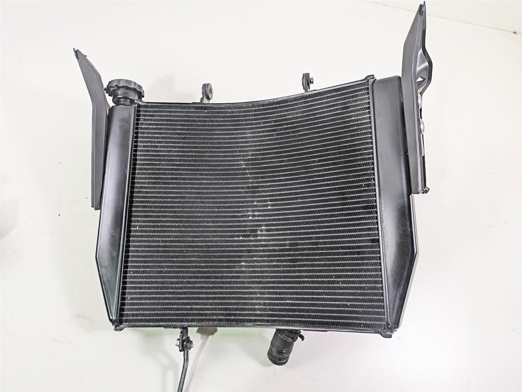 2024 Triumph Street Triple 765 R Radiator Fan Reservoir Hoses Set T2101508 {{ shop.shopifyCountryName }} - Mototech271