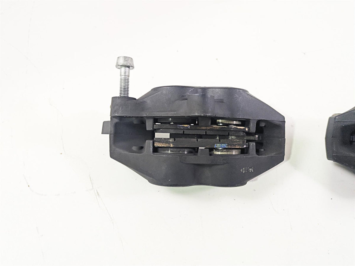 2010 BMW R1200GS K25 Brembo Front Brake Caliper Set 34117711438 34117711439 {{ shop.shopifyCountryName }} - Mototech271
