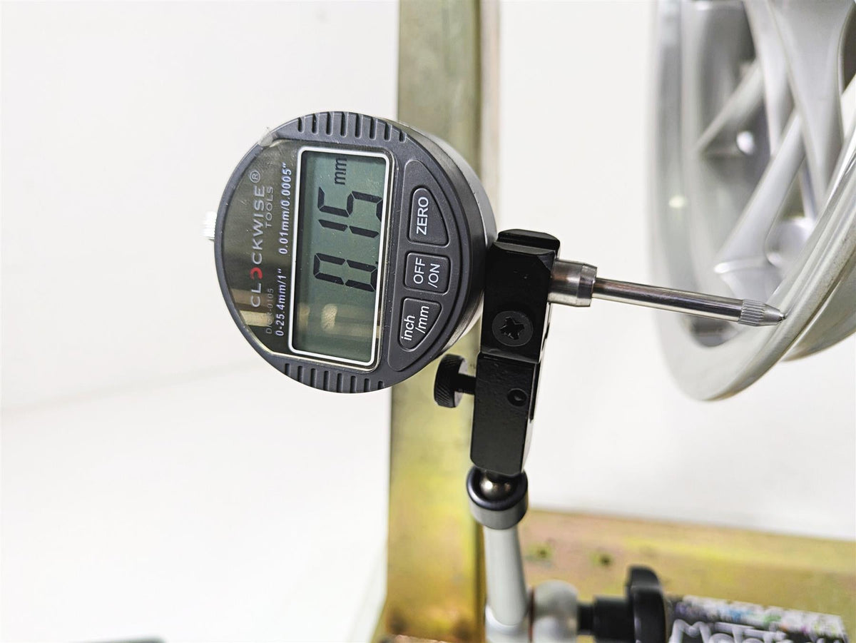 2014 Moto Guzzi California 1400 Touring Straight Front Wheel Rim 18x3.5 887362 {{ shop.shopifyCountryName }} - Mototech271