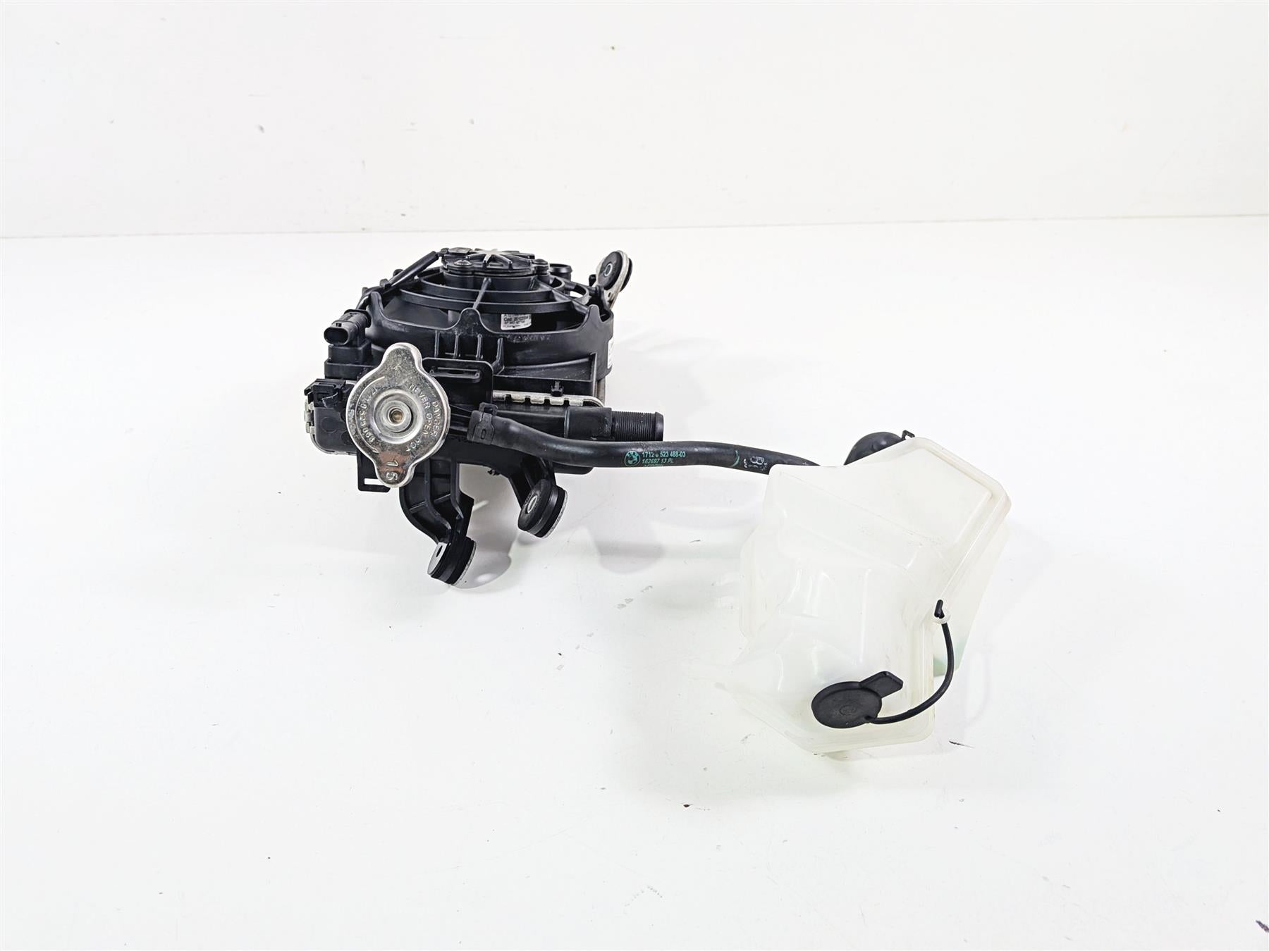 2016 BMW R1200RT RT RTW K52 Right Radiator Fan Hoses Reservoir 17118546416 {{ shop.shopifyCountryName }} - Mototech271