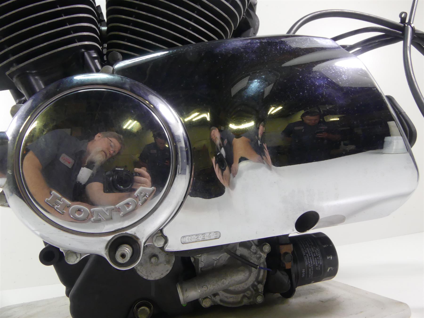 2003 Honda VT1100 C2 Shadow Sabre Running Engine Motor 4K - Video 11100-MBC-000 {{ shop.shopifyCountryName }} - Mototech271