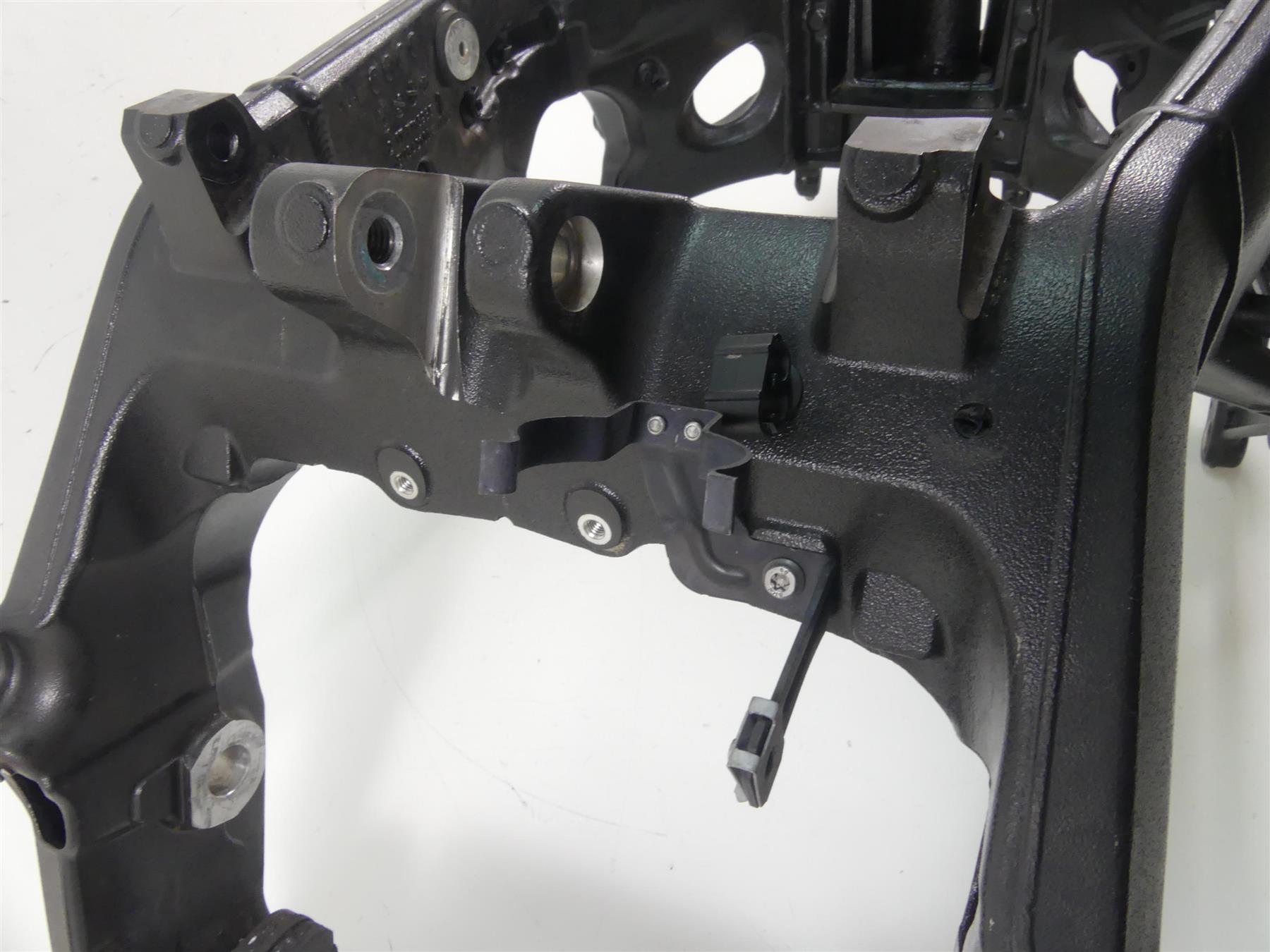 2016 BMW S1000XR K49 Straight Main Frame Chassis With Florida Clean Title 46518551447 {{ shop.shopifyCountryName }} - Mototech271