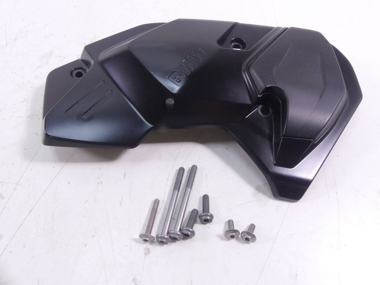 2018 BMW K1600 Bagger Left Transmission Reverser Cover 46638560708 {{ shop.shopifyCountryName }} - Mototech271