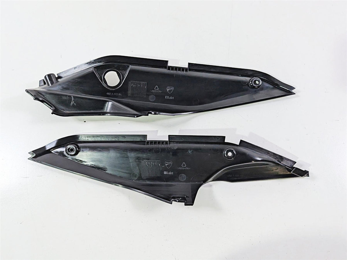 2016 Ducati Hypermotard 939 SP Tail Side Cover Fairing Set 48211722A 48211742A-Mototech271