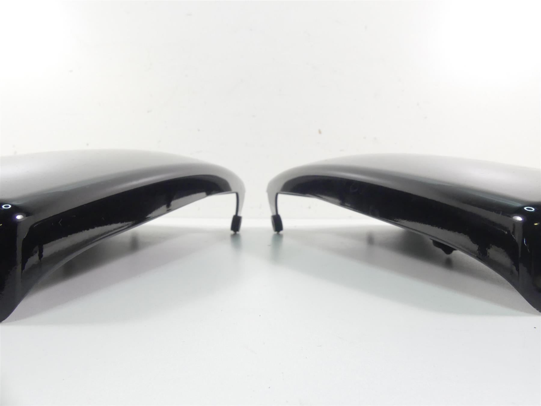 2013 Triumph Rocket 3 Touring Main Side Cover Fairing Set T2307221 T2307224 {{ shop.shopifyCountryName }} - Mototech271
