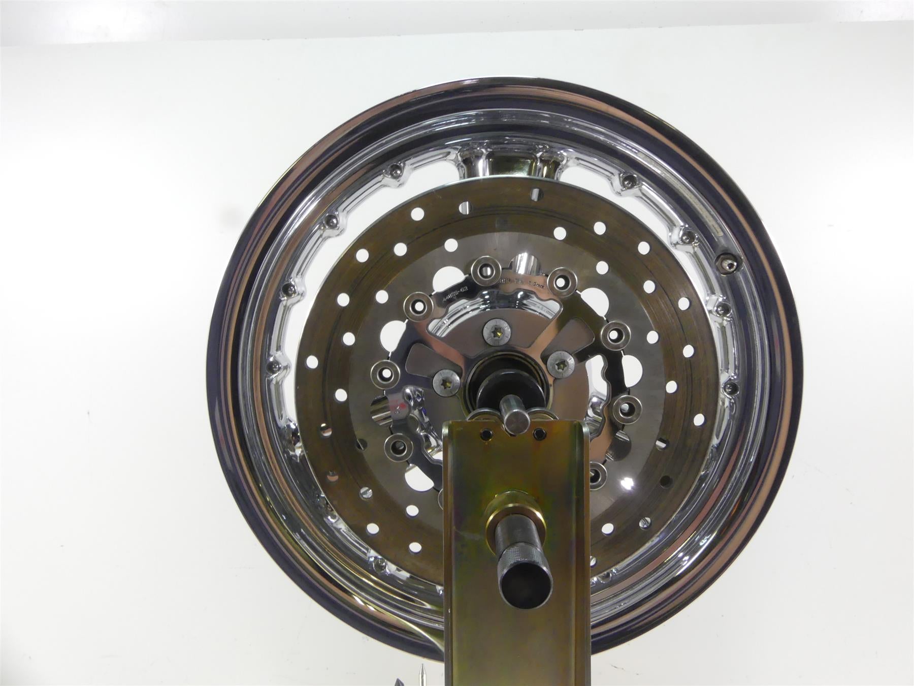 2004 Harley FLHTC SE CVO Electra Glide Rear Wheel Rim 16x3 43482-04 {{ shop.shopifyCountryName }} - Mototech271