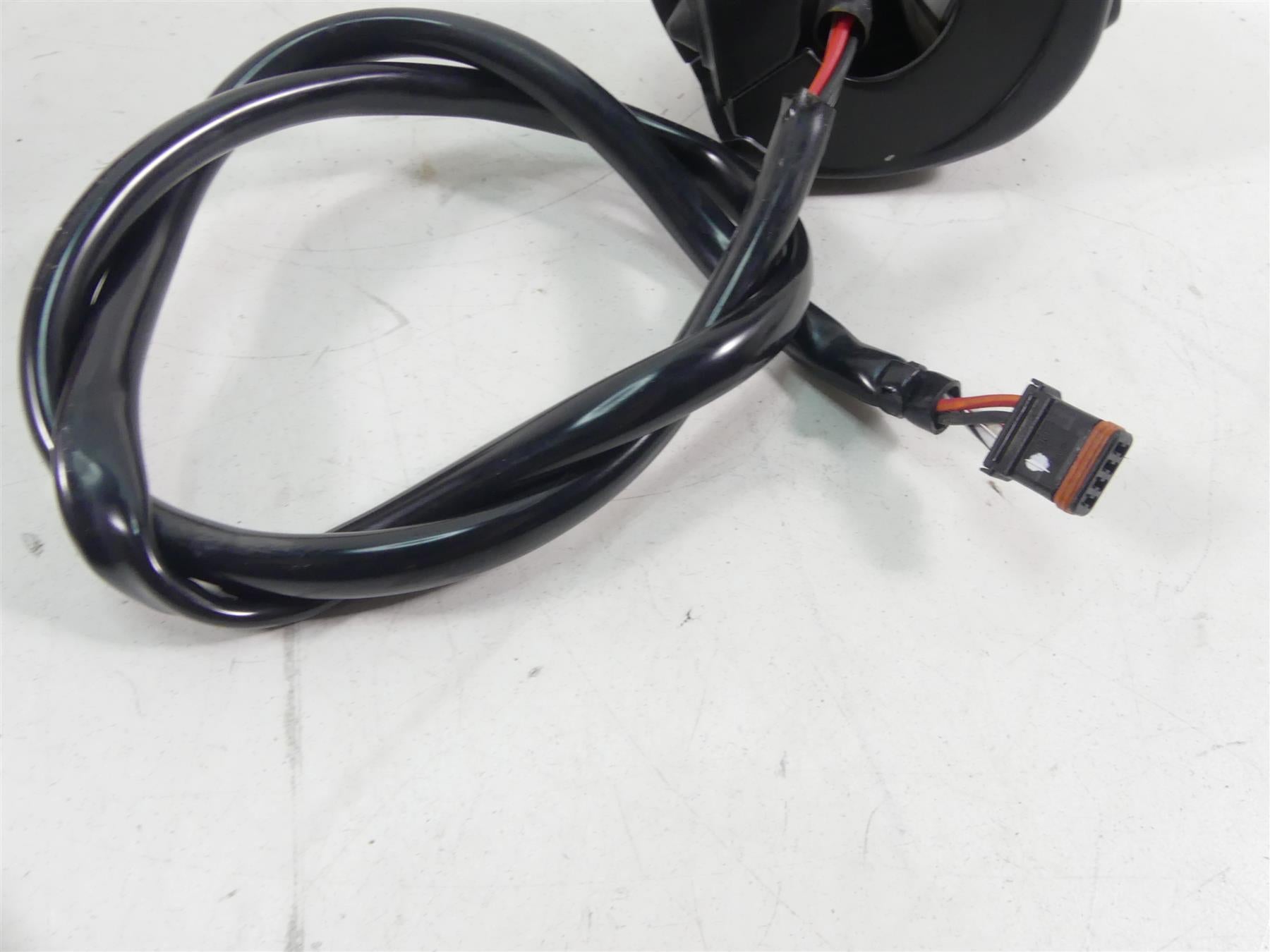 2019 Harley Softail FXBB Street Bob Left Hand Light Control Switch 71500292 {{ shop.shopifyCountryName }} - Mototech271