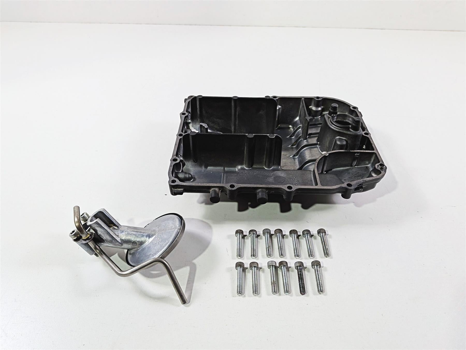 2009 Yamaha VMX17 V-Max 1700 Oil Pan Lower Engine Cover 2S3-13400-00-Mototech271