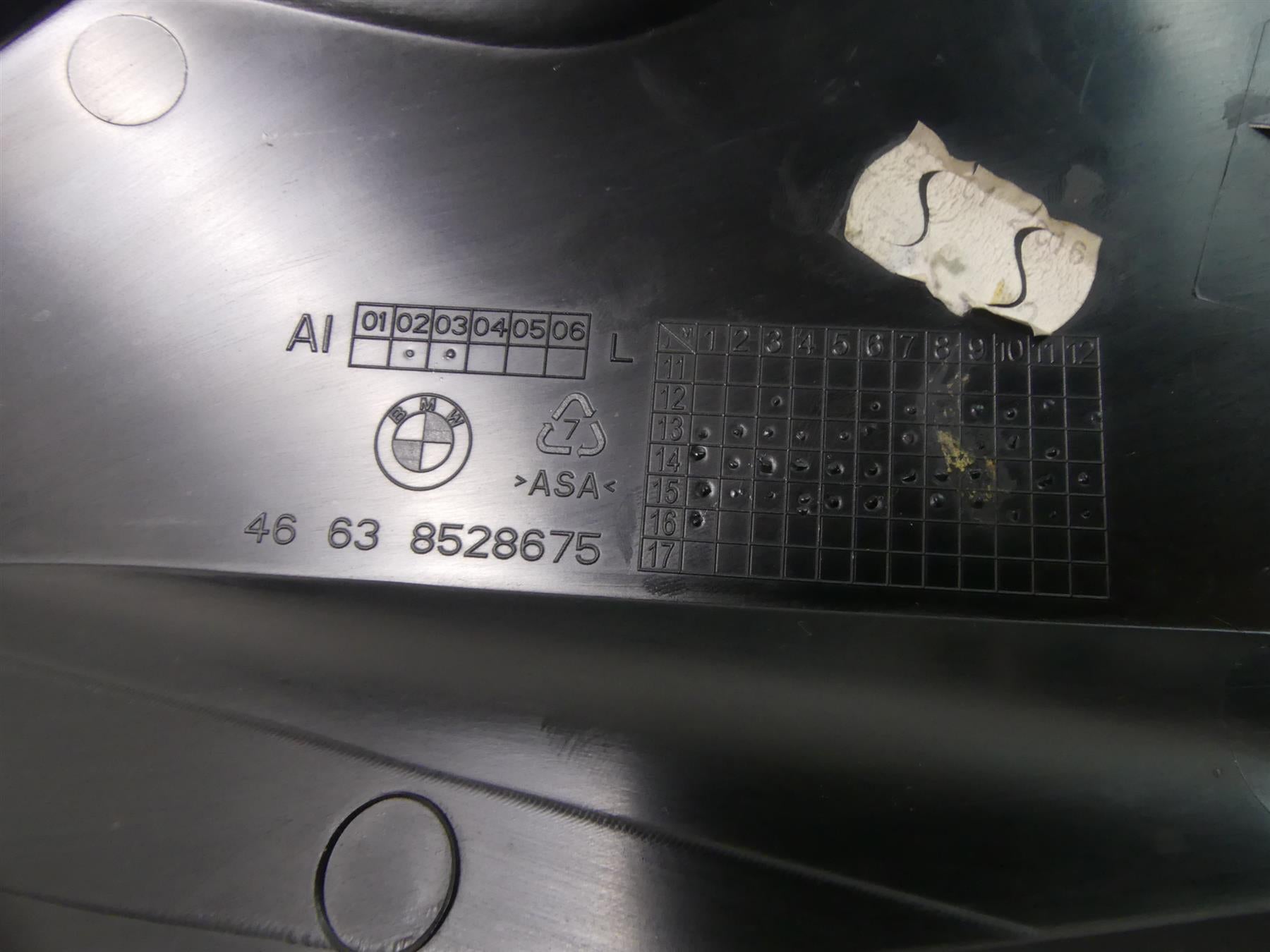 2016 BMW R1200GS K50 Lower Side Cover Fairing Panel Cowl Set 46638528676 {{ shop.shopifyCountryName }} - Mototech271