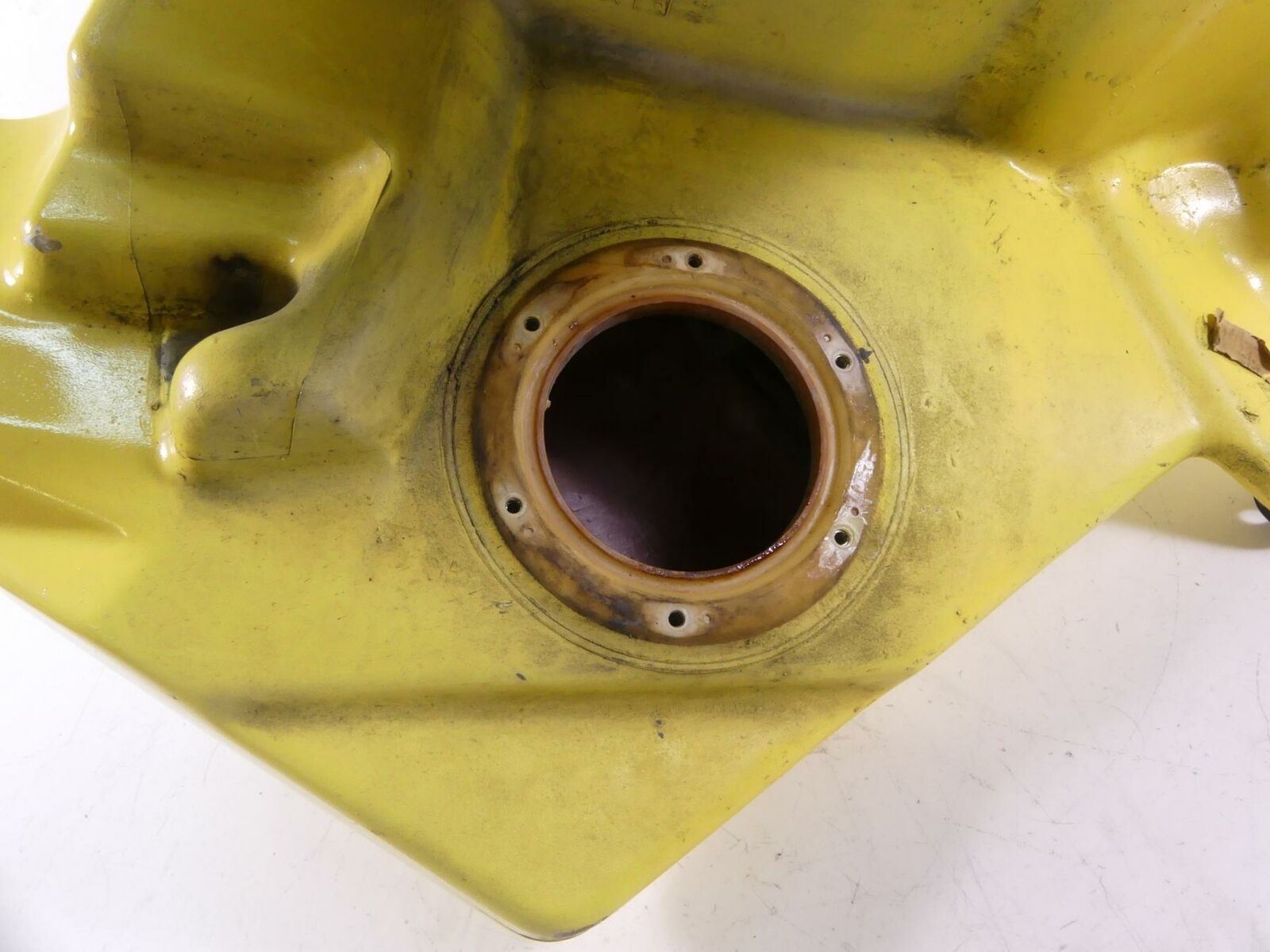 1995 BMW R1100RS 259S Fuel Gas Petrol Tank Yellow 16112313069 {{ shop.shopifyCountryName }} - Mototech271