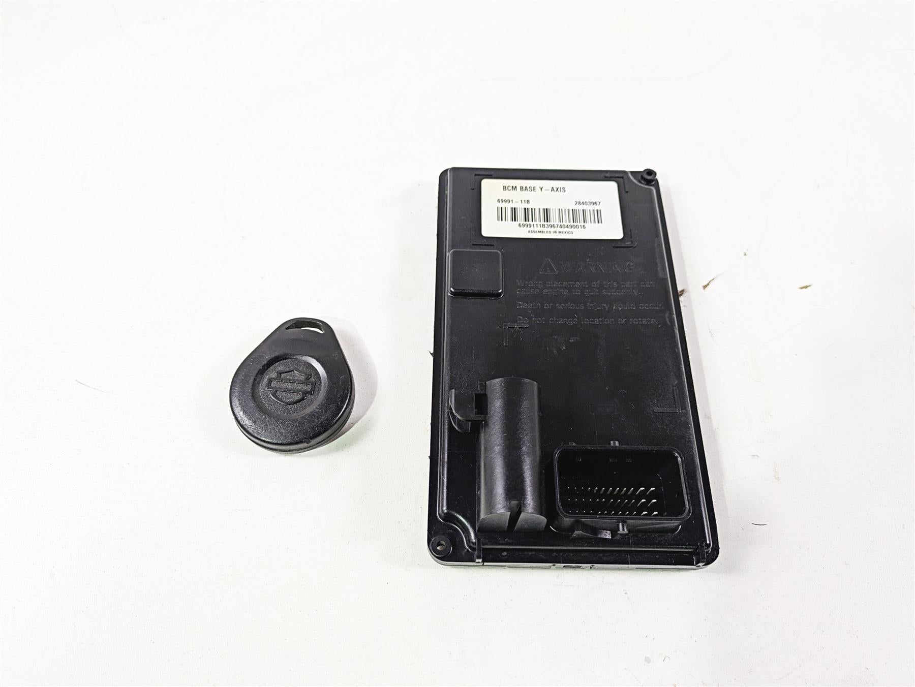 2014 Harley FLS Softail Slim Bcm Y-Axis Module & Key Fob Set 69991-11B 68926-07A {{ shop.shopifyCountryName }} - Mototech271