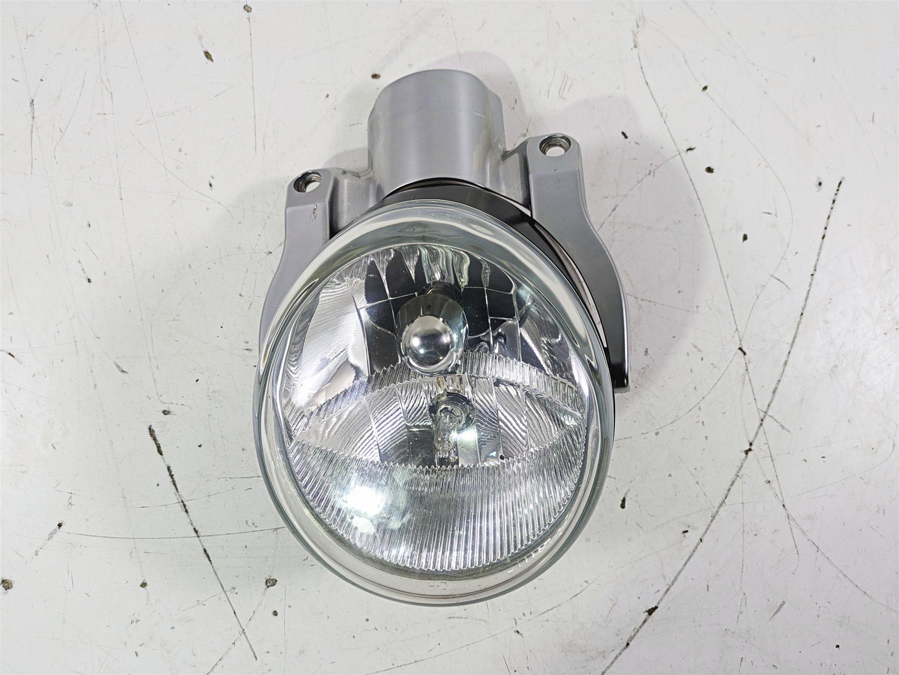 2012 Harley VRSCF Muscle V Rod Headlight Head Light Lamp 69873-07B 68228-09 {{ shop.shopifyCountryName }} - Mototech271