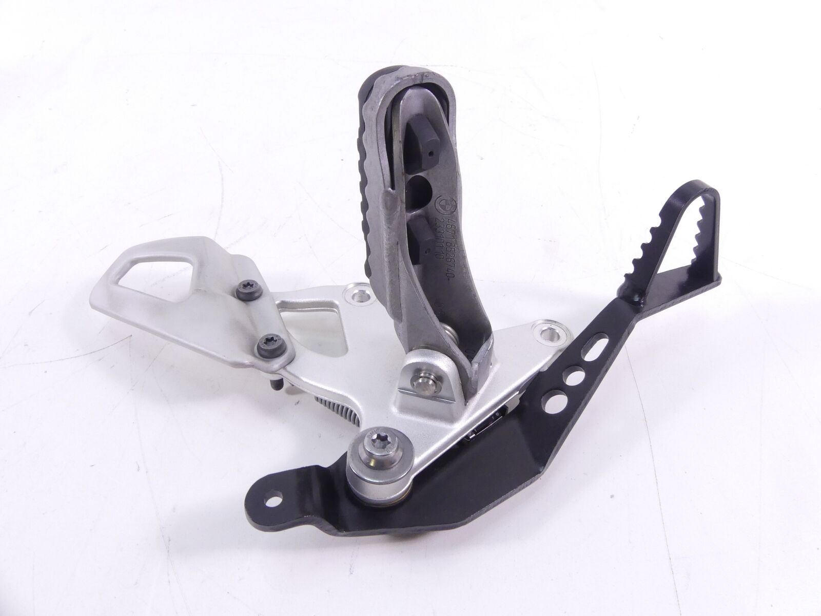 2018 BMW R nineT Urban GS K33 Right Front Footpeg & Brake Pedal 46718558718 {{ shop.shopifyCountryName }} - Mototech271