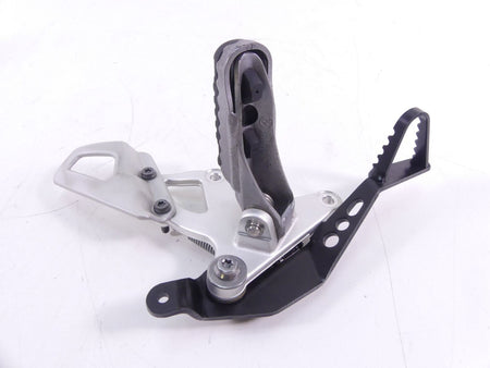 2018 BMW R nineT Urban GS K33 Right Front Footpeg & Brake Pedal 46718558718 {{ shop.shopifyCountryName }} - Mototech271