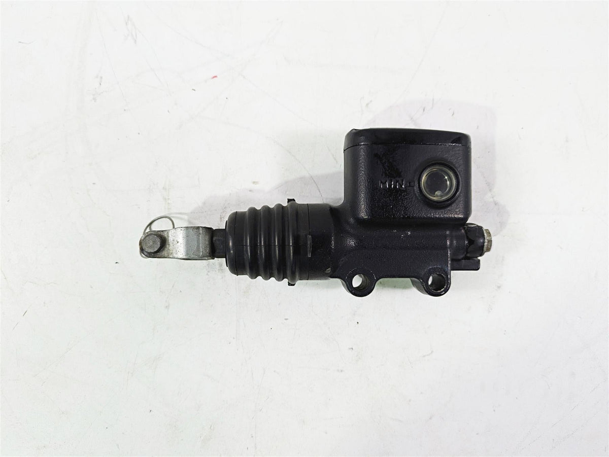2018 Harley FXBR Softail Breakout Rear Brake Master Cylinder 5/8" 41700460 {{ shop.shopifyCountryName }} - Mototech271