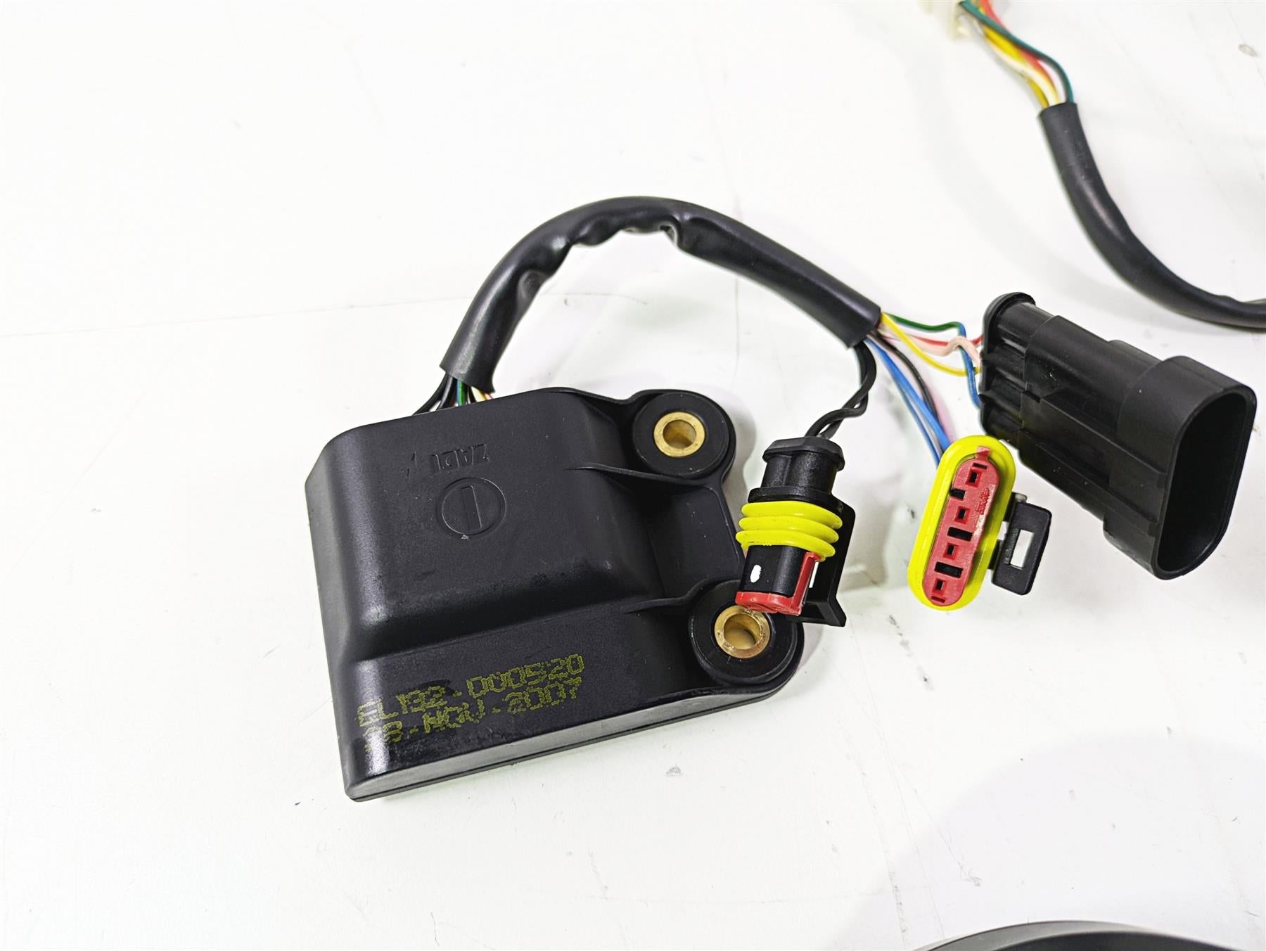 2008 Aprilia RSVR 1000 Factory Gauge Cdi Immobilizer Key Set AP8127689 AP0266536 {{ shop.shopifyCountryName }} - Mototech271