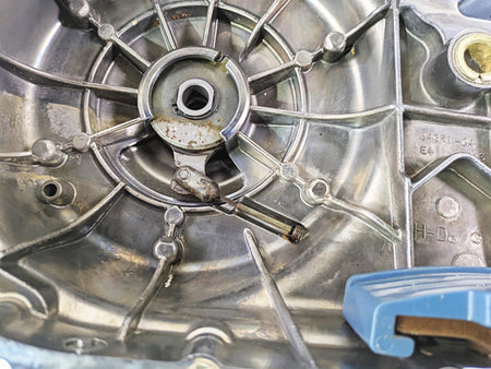 2007 Harley Sportster XL1200 C Primary Drive Clutch Cover & Cable 34951-04 {{ shop.shopifyCountryName }} - Mototech271