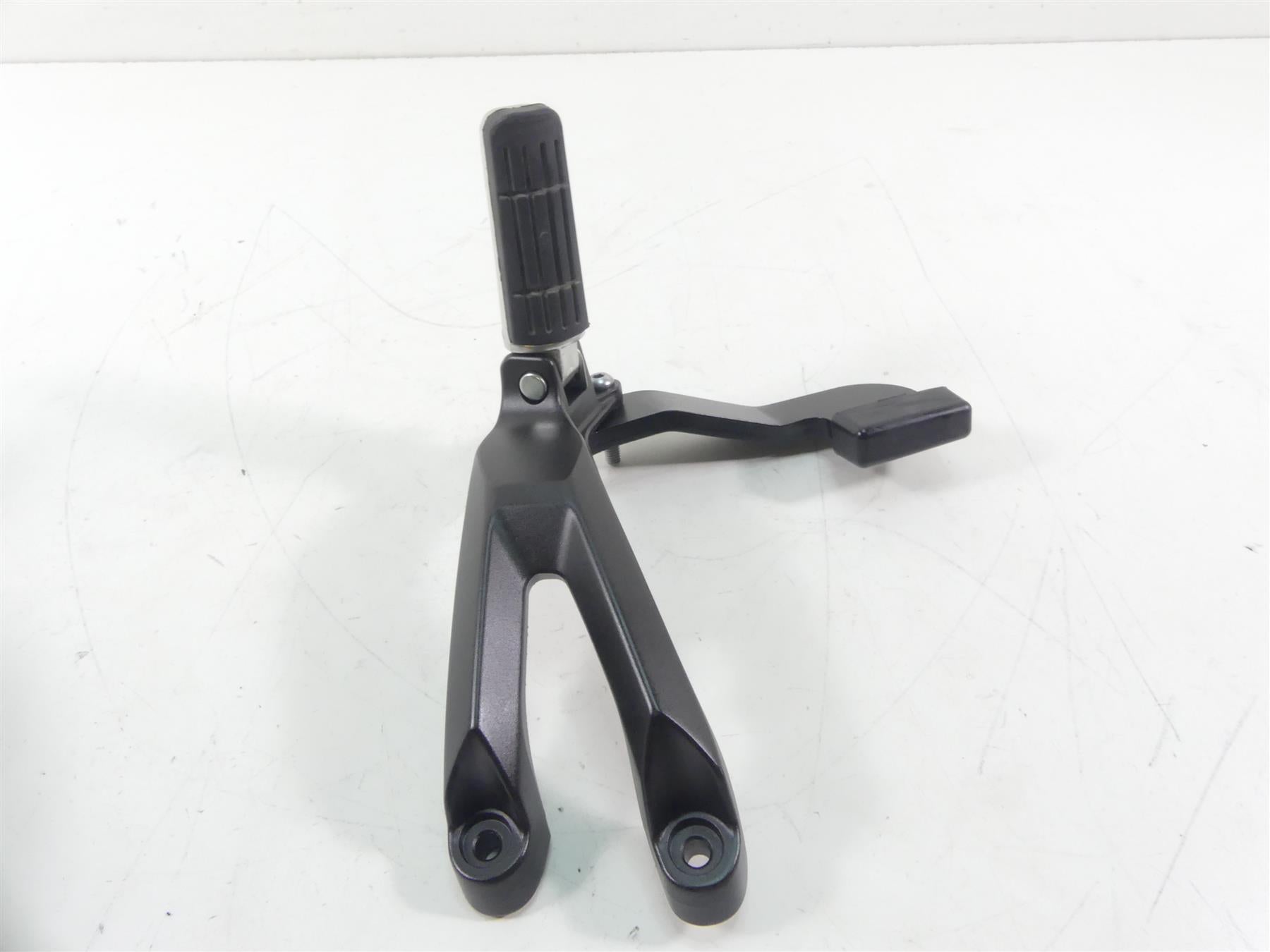 2017 Yamaha XT1200Z Super Tenere Rear Passenger Footpegs + Mounts 23P-27430-10 {{ shop.shopifyCountryName }} - Mototech271