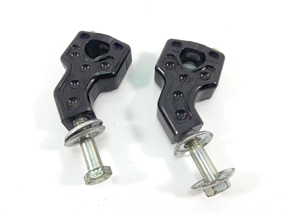 2011 Harley Softail FXS Blackline Joker Machine Dual 2.5" Riser Handlebar Set {{ shop.shopifyCountryName }} - Mototech271