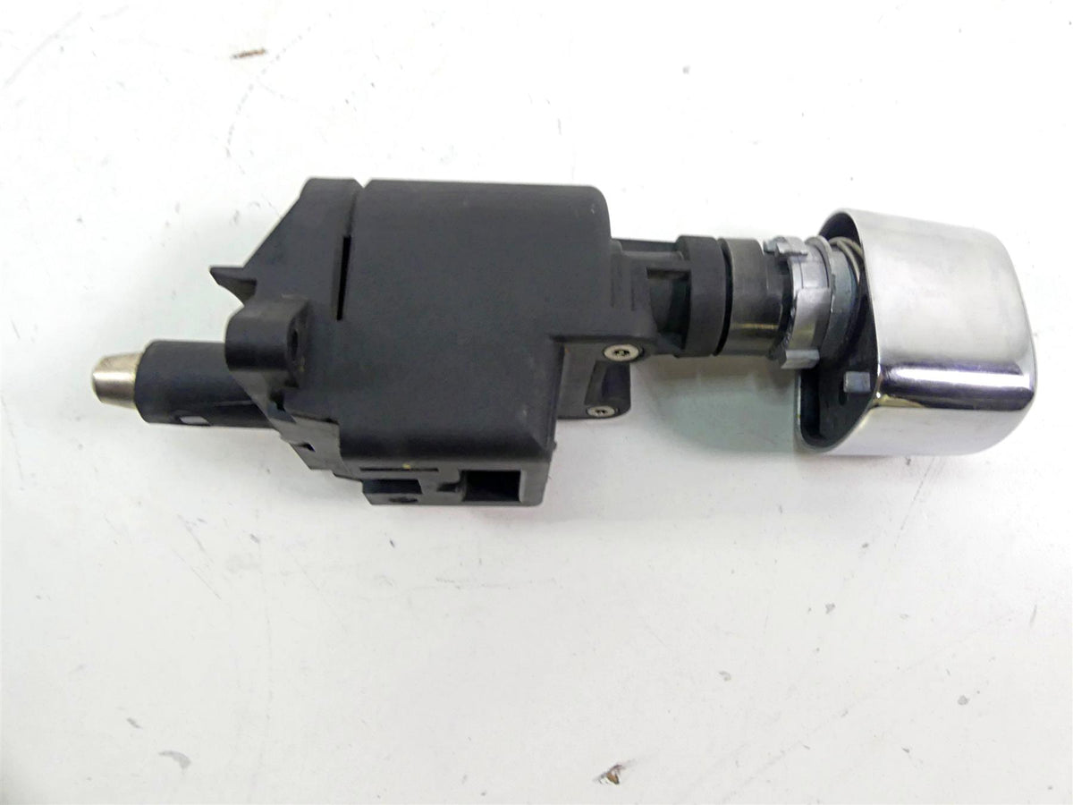 2008 Harley Touring FLHX Street Glide Ignition Switch Lock No Key - VIN 71572-06 {{ shop.shopifyCountryName }} - Mototech271