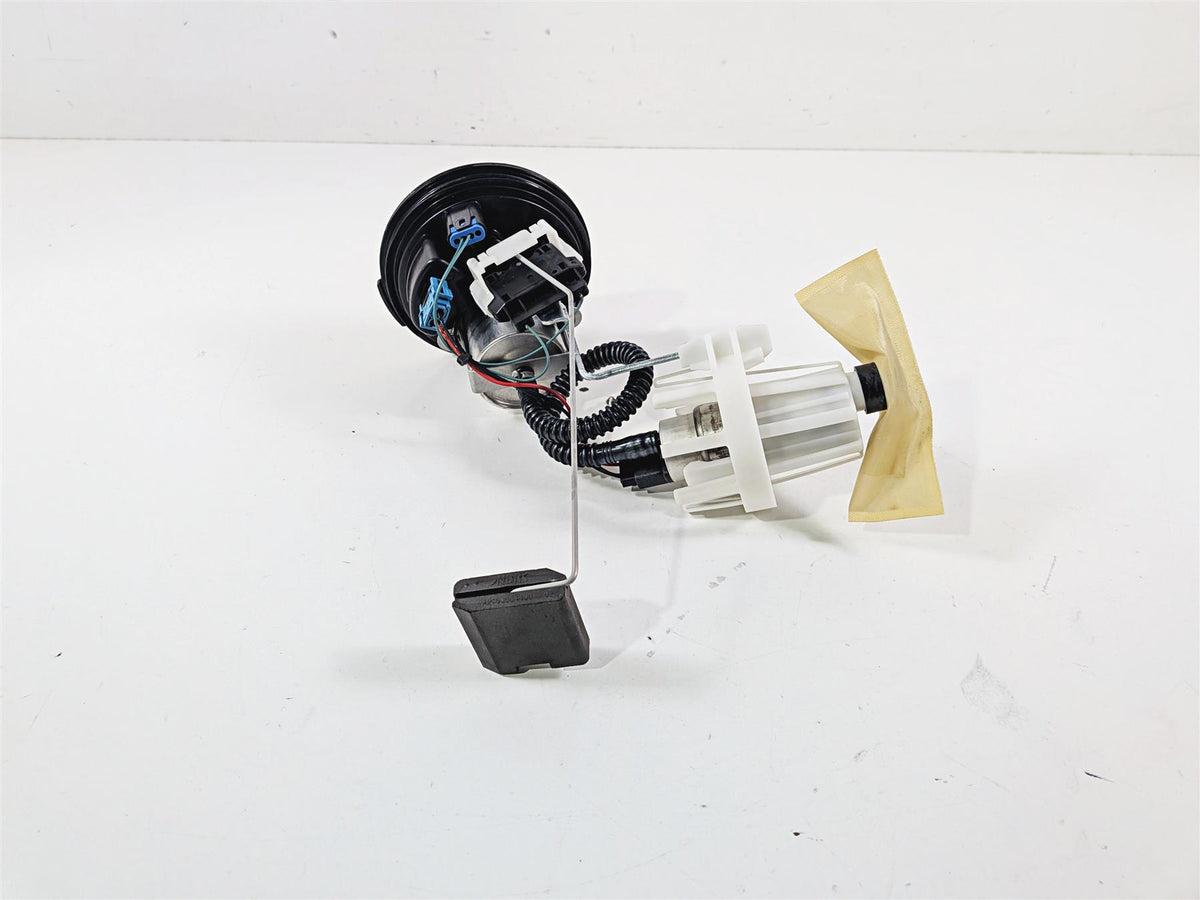 2016 BMW R1200RT RT RTW K52 Fuel Gas Petrol Pump & Sending Unit 16148532133 {{ shop.shopifyCountryName }} - Mototech271