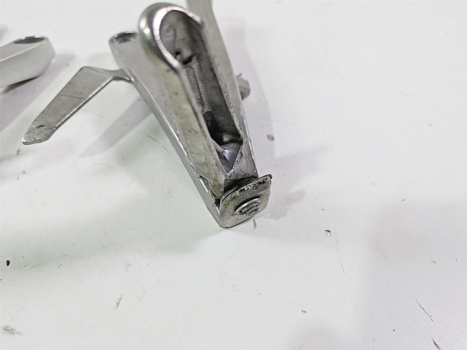 2025 Honda CBR600RR Rear Passenger Footpeg Set 50750-MFJ-D00 50760-MFJ-D00 {{ shop.shopifyCountryName }} - Mototech271