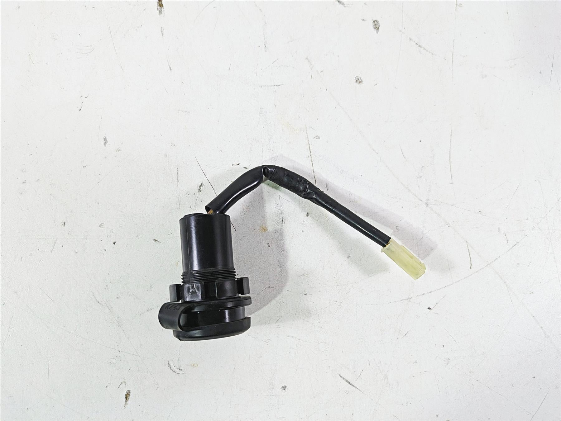 2021 Yamaha Tenere 700 XTZ7 12V Cockpit Power Supply Plug B56-8254B-01-00 {{ shop.shopifyCountryName }} - Mototech271