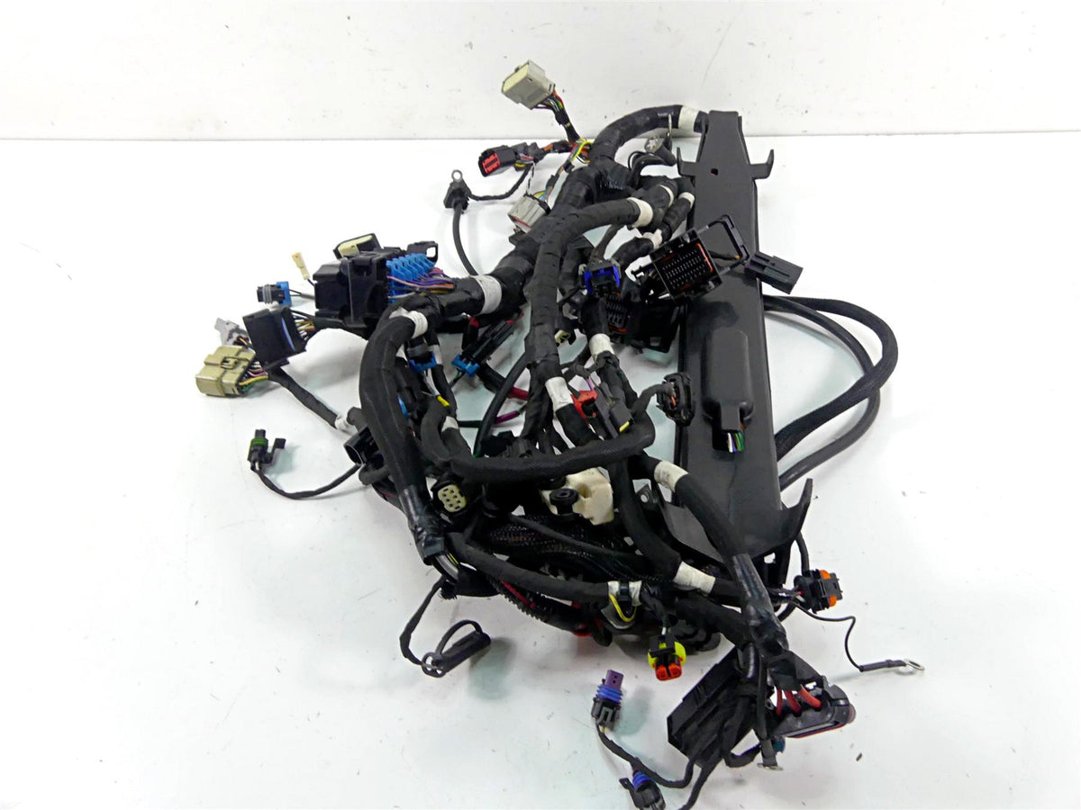 2019 Indian Chieftain Classic Wiring Harness Loom - Read 2414745 {{ shop.shopifyCountryName }} - Mototech271
