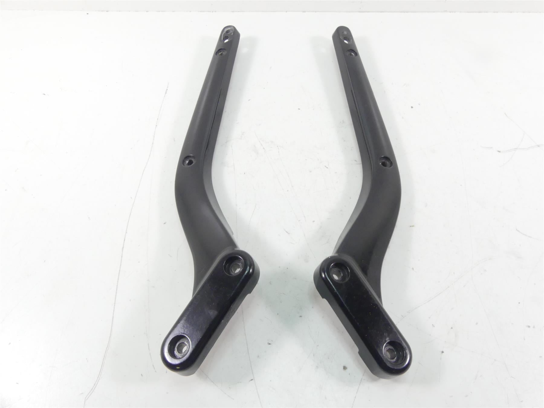 2017 Harley FXSE CVO Pro Street Breakout Rear Fender Frame Struts 59500407EBT {{ shop.shopifyCountryName }} - Mototech271