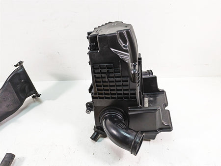 2007 BMW R1200RT K26 Air Cleaner Breather Box & Tubes Set 13717677655 {{ shop.shopifyCountryName }} - Mototech271