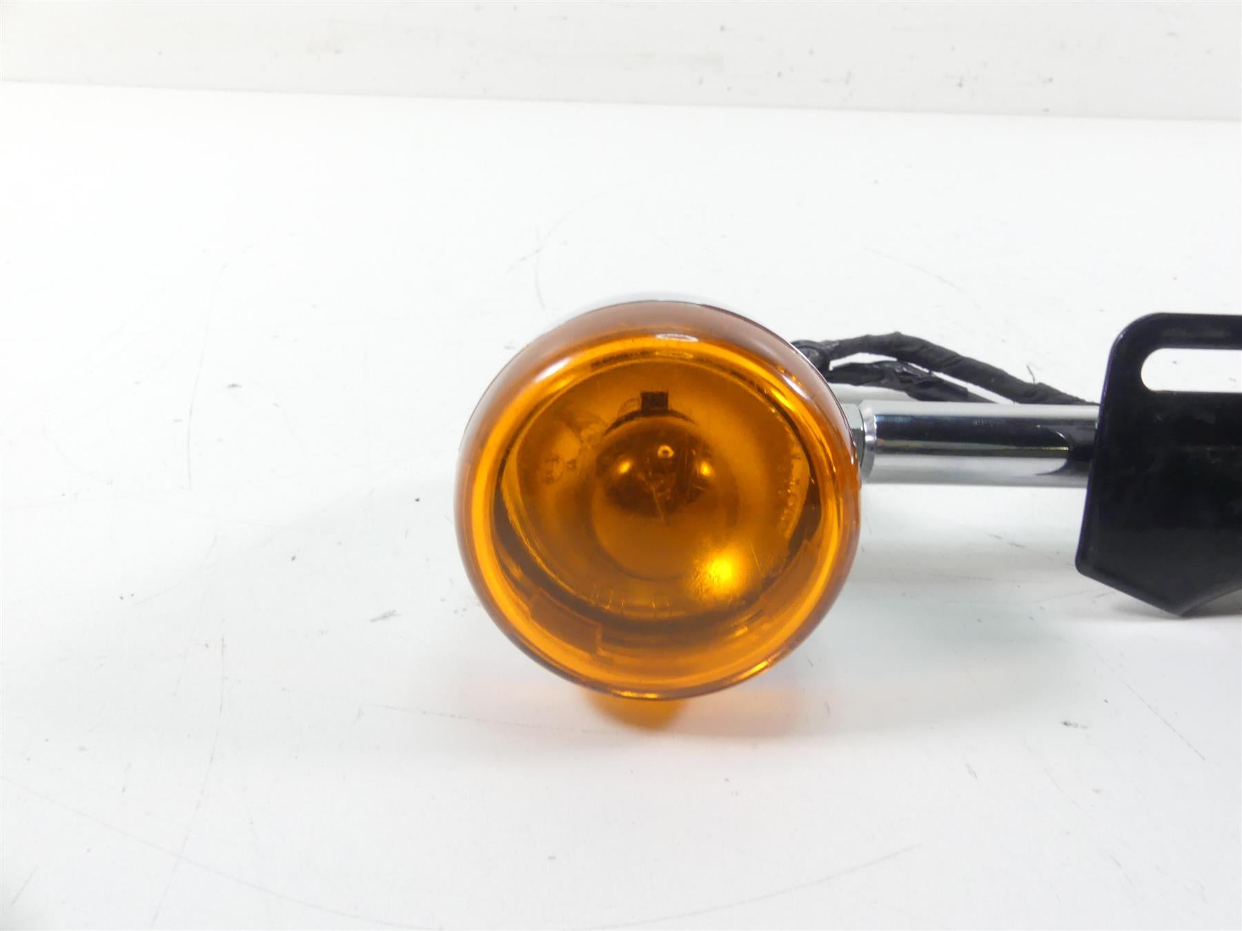 2016 Harley FXDL Dyna Low Rider Rear Relocated Turn Signal Blinker Set 68732-02A {{ shop.shopifyCountryName }} - Mototech271