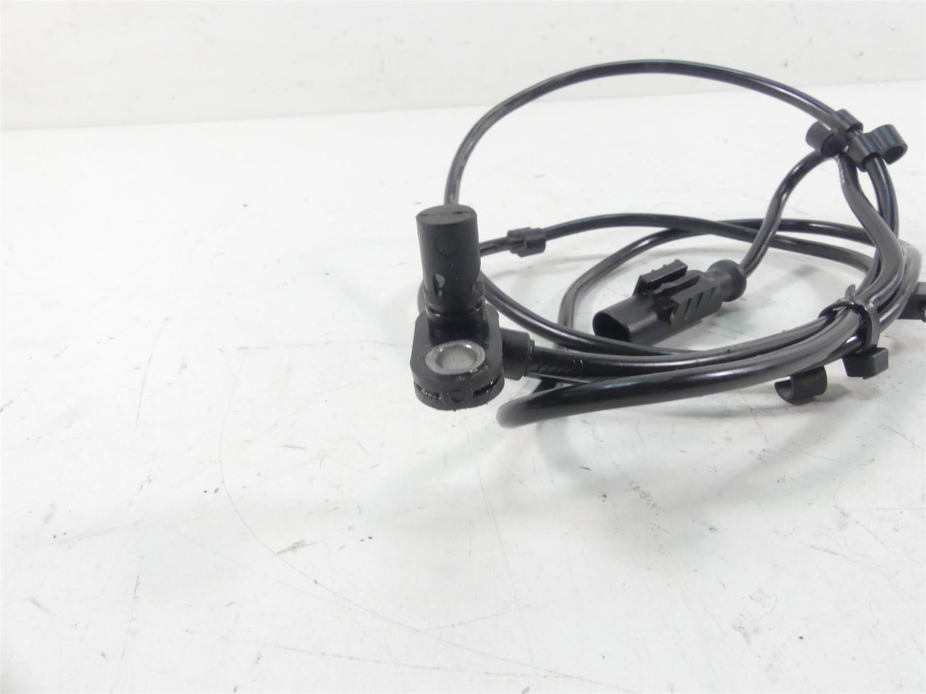 2020 Ducati Multistrada 1260 Enduro Rear Abs Brake Wheel Speed Sensor 55214141A {{ shop.shopifyCountryName }} - Mototech271