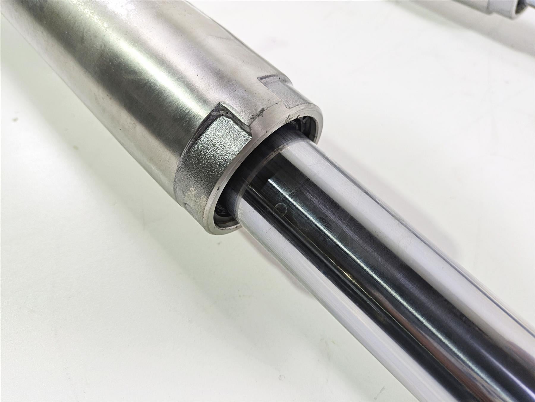 1996 Harley Touring FLHTCUI Electra Glide Straight Showa Front Forks 45863-84 {{ shop.shopifyCountryName }} - Mototech271