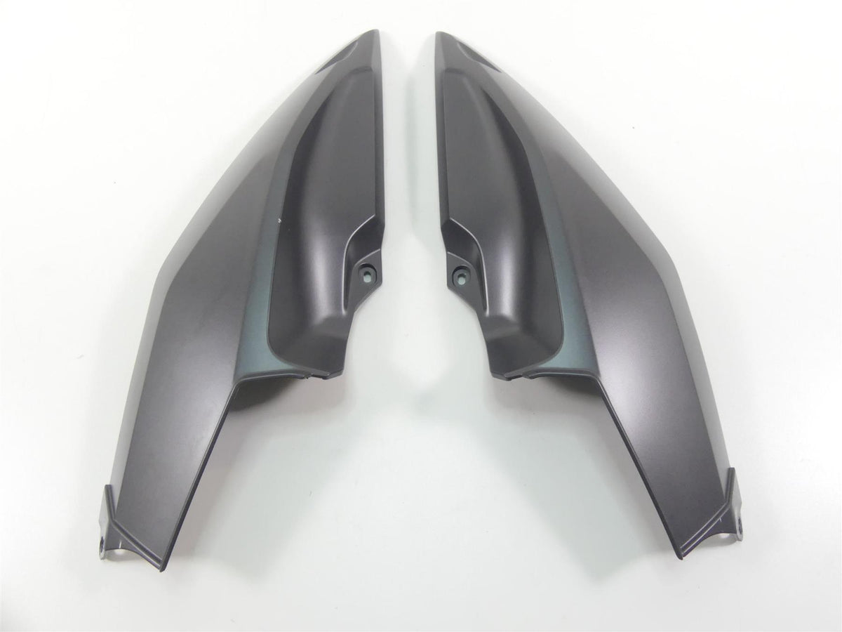 2014 BMW K1600 GTL K48 Upper Fuel Gas Tank Fairing Cover Set 46637710453 {{ shop.shopifyCountryName }} - Mototech271