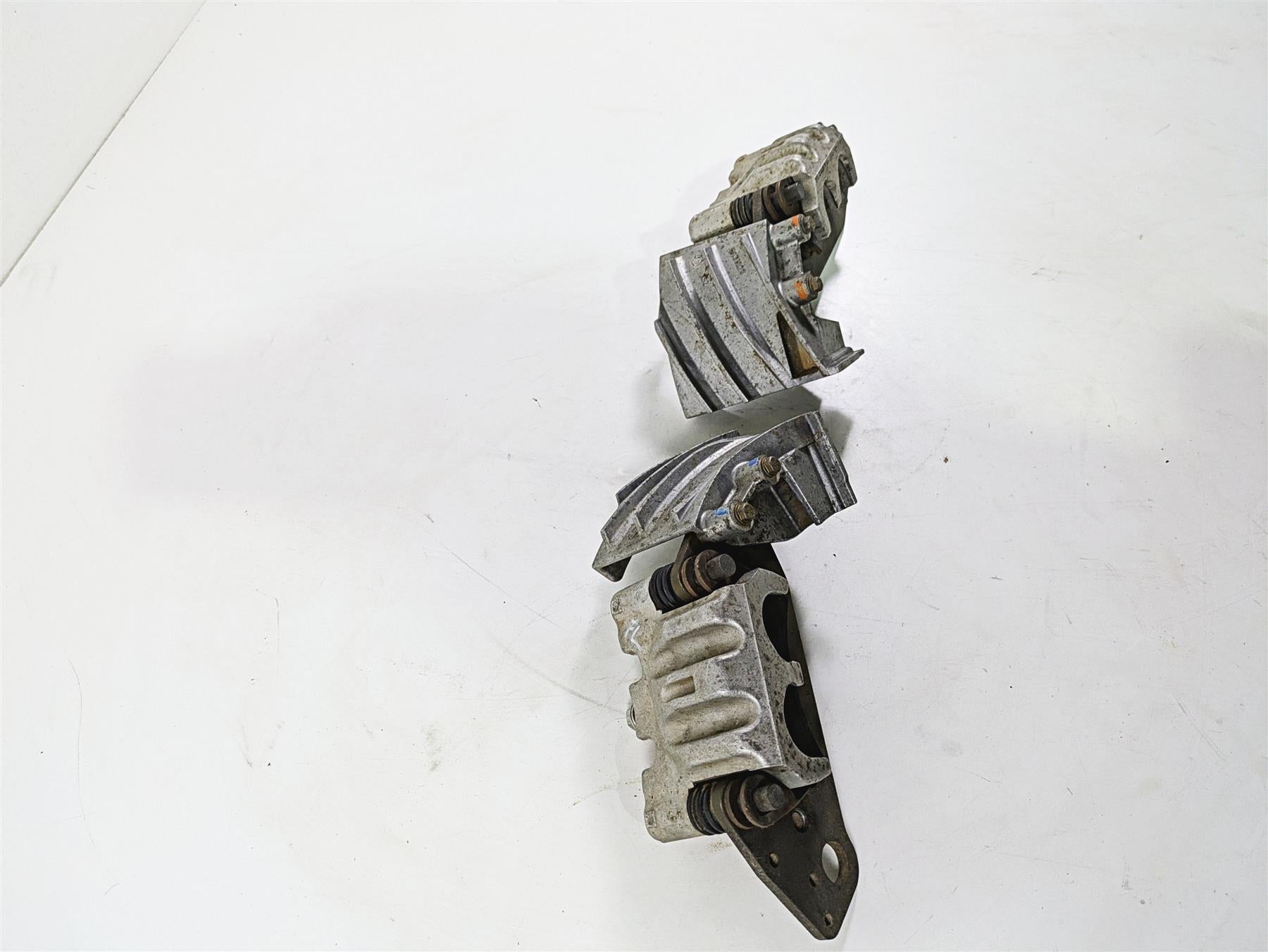 2023 Polaris RZR1000 XP 4 Premium Front Brake Caliper Set 1912261 1912262 {{ shop.shopifyCountryName }} - Mototech271