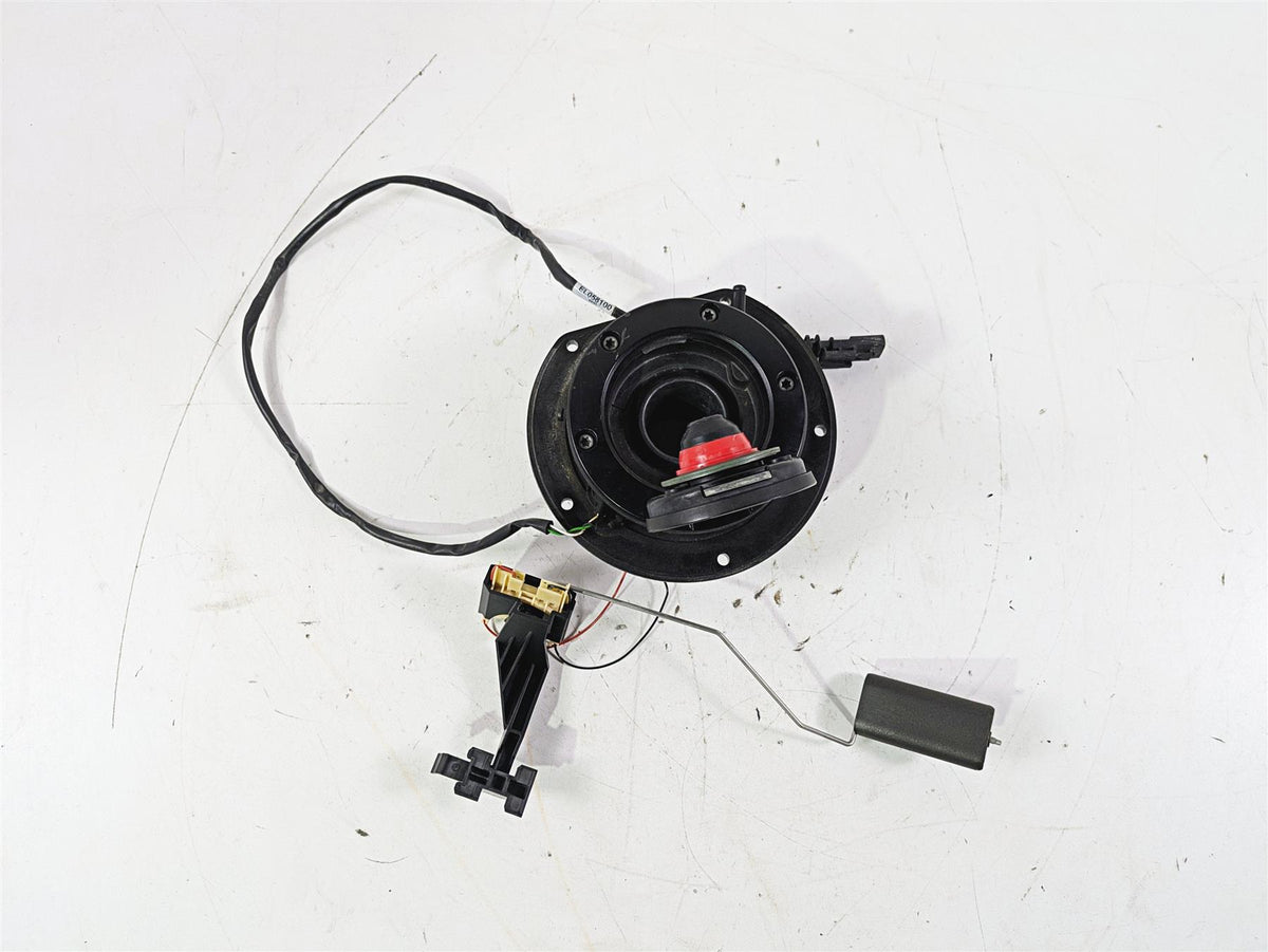 2022 Harley RA1250 S Pan America Fuel Gas Cap & Level Sending Unit 61200068 {{ shop.shopifyCountryName }} - Mototech271