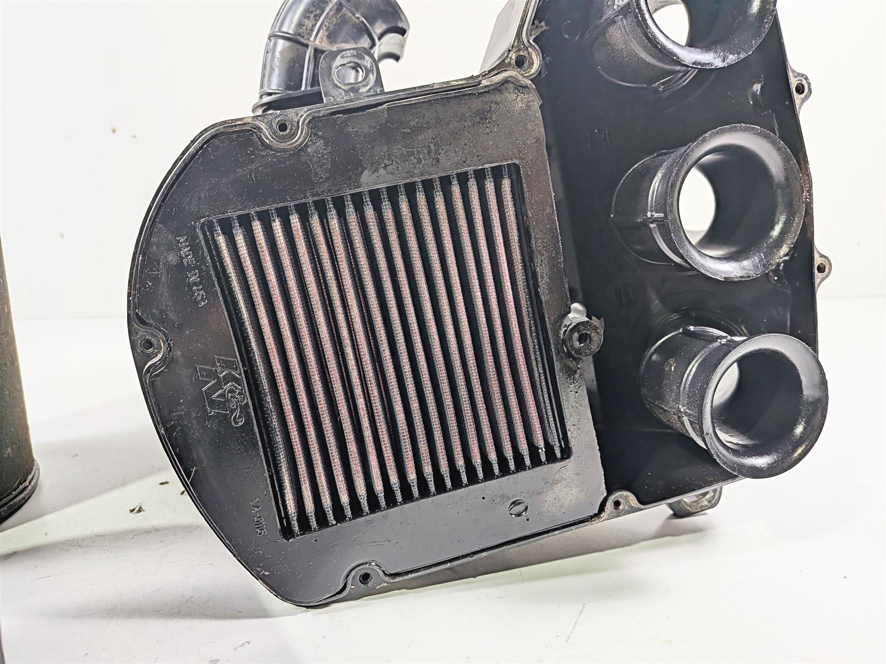 2017 Yamaha YXZ1000R EPS SS Air Cleaner Breather & All Tubes 2HC-E4411-01-00 {{ shop.shopifyCountryName }} - Mototech271