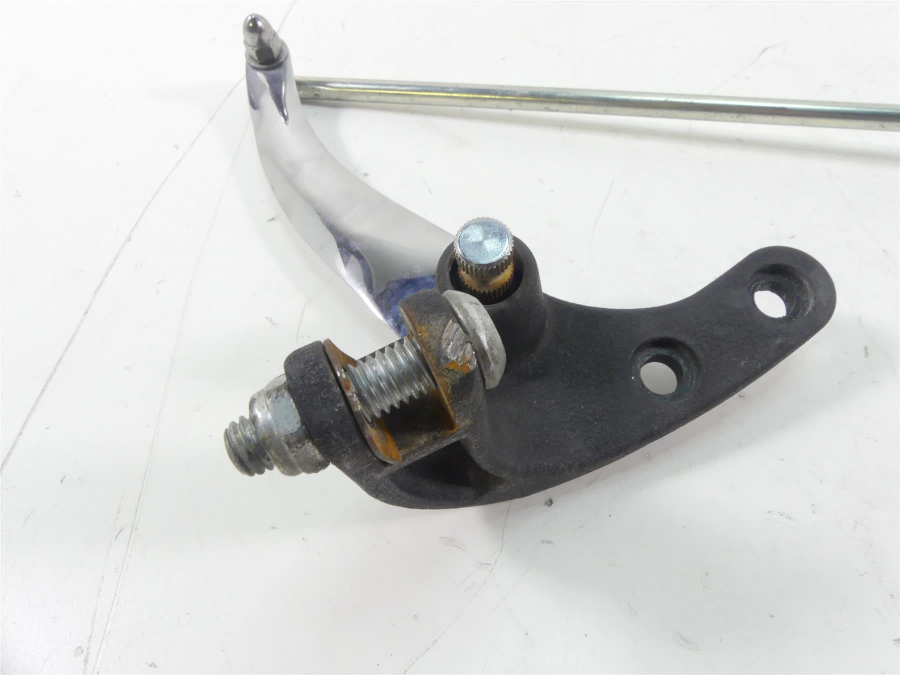 2013 Harley FXDWG Dyna Wide Glide Left Fw Footpeg Mount & Shifter Rod 33693-03 {{ shop.shopifyCountryName }} - Mototech271