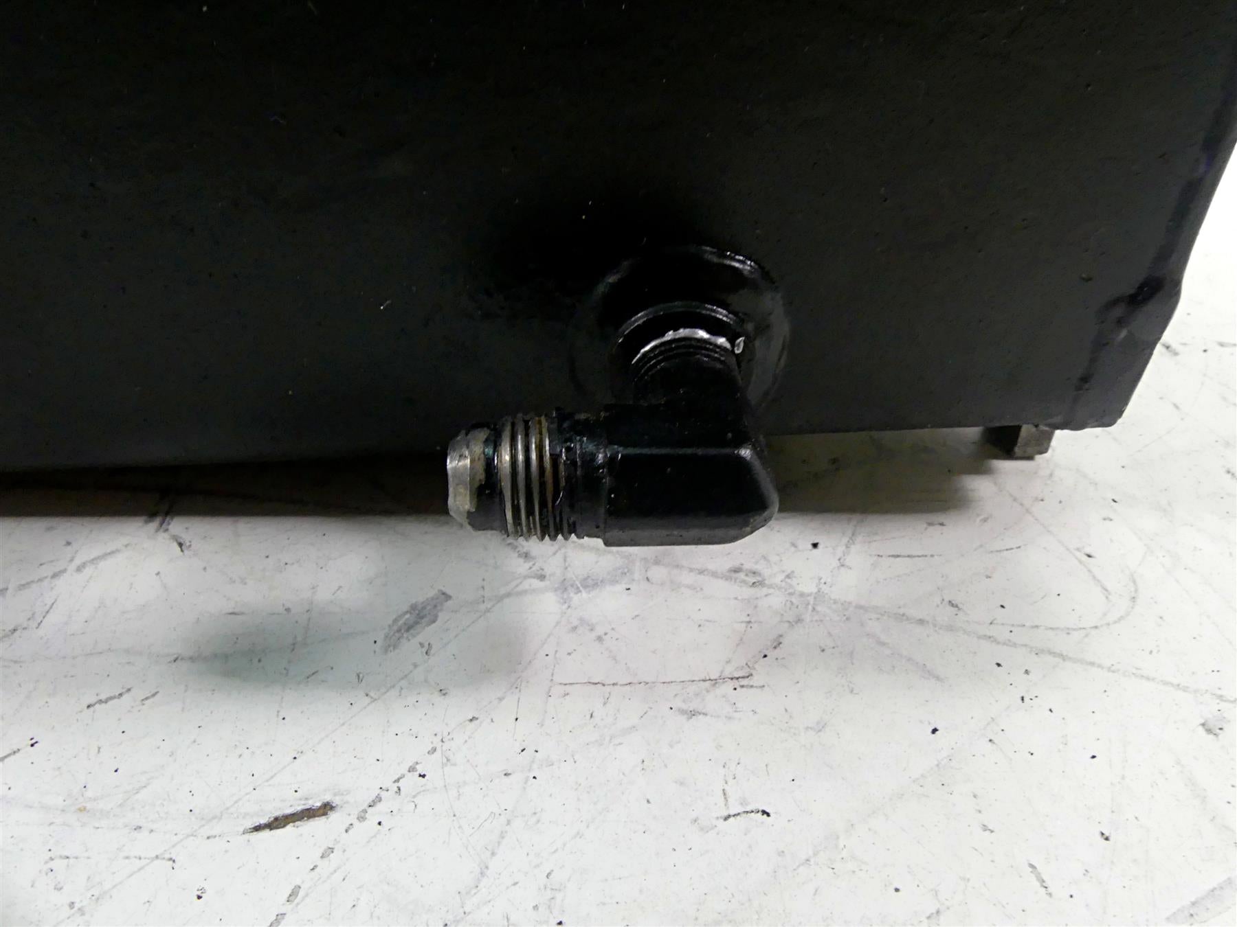 2009 Big Dog K9 Custom Oil Tank Reservoir 201-000057-00 {{ shop.shopifyCountryName }} - Mototech271